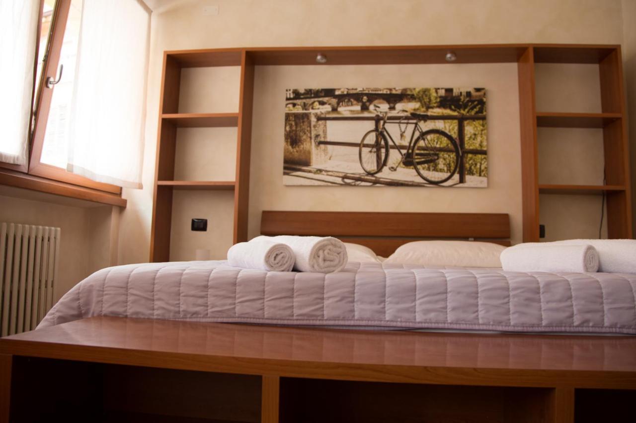 Gatto Romeo Apartments Verona Ngoại thất bức ảnh